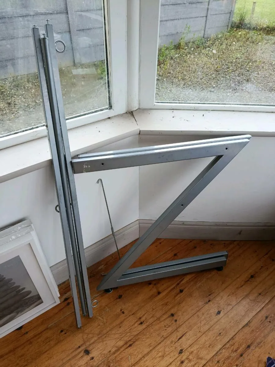 Desk - Image 2