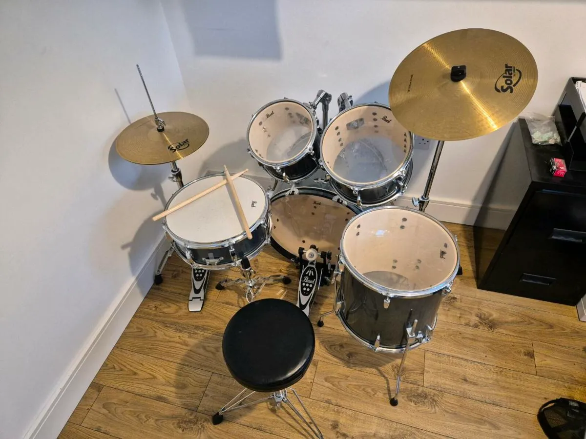 Pearl Roadshow 20" Drums - Image 2