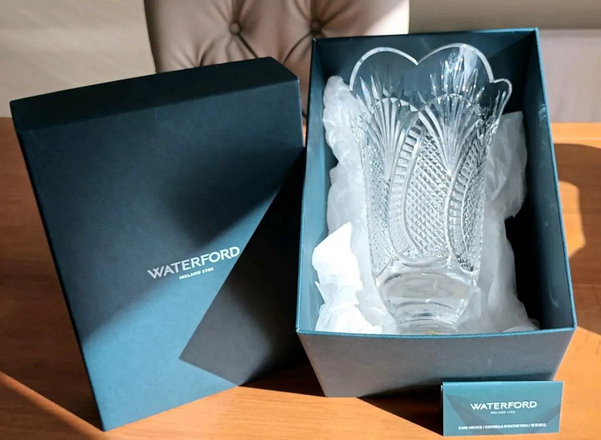 Waterford Crystal Vase. - Image 1