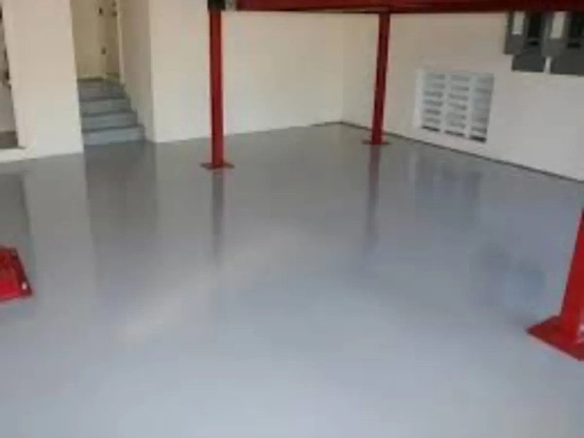 Floor paint - Image 1