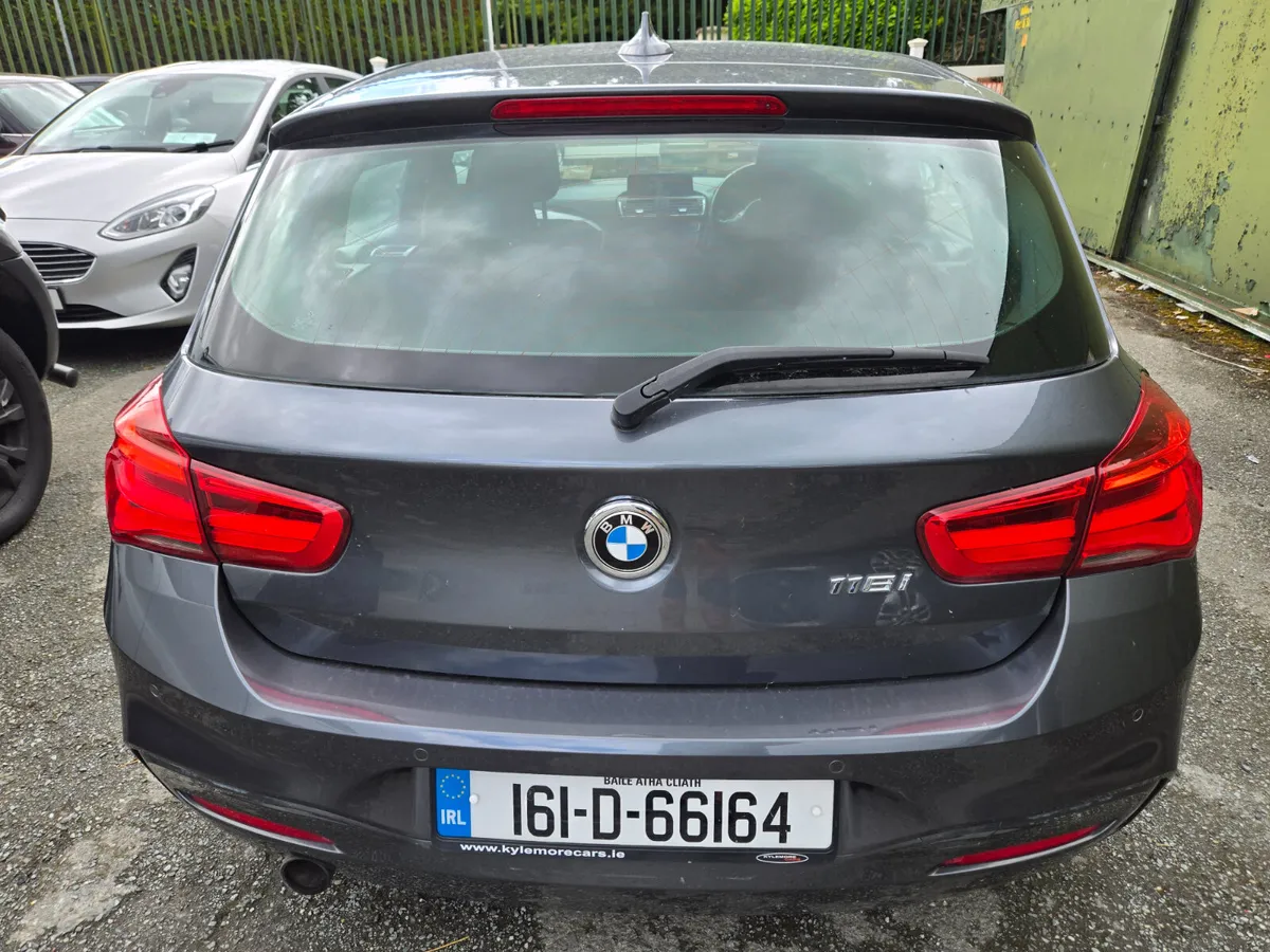 BMW 1-Series 2016 Sport Auto - Image 4