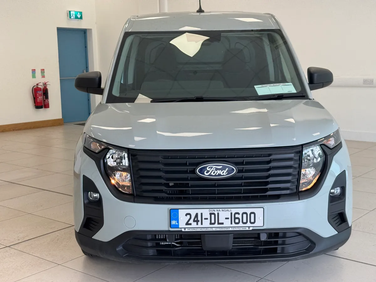 Ford courier - Image 2