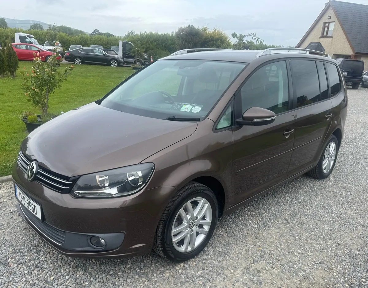 Volkswagen Touran - Image 2