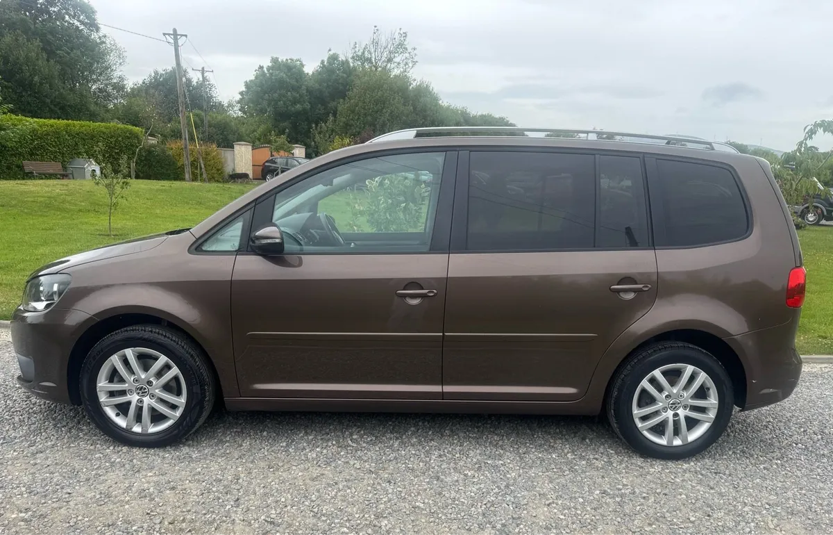 Volkswagen Touran - Image 3
