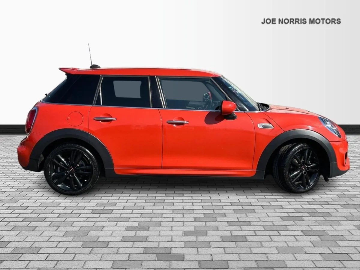 MINI Cooper Sport John Cooper Works - Image 4