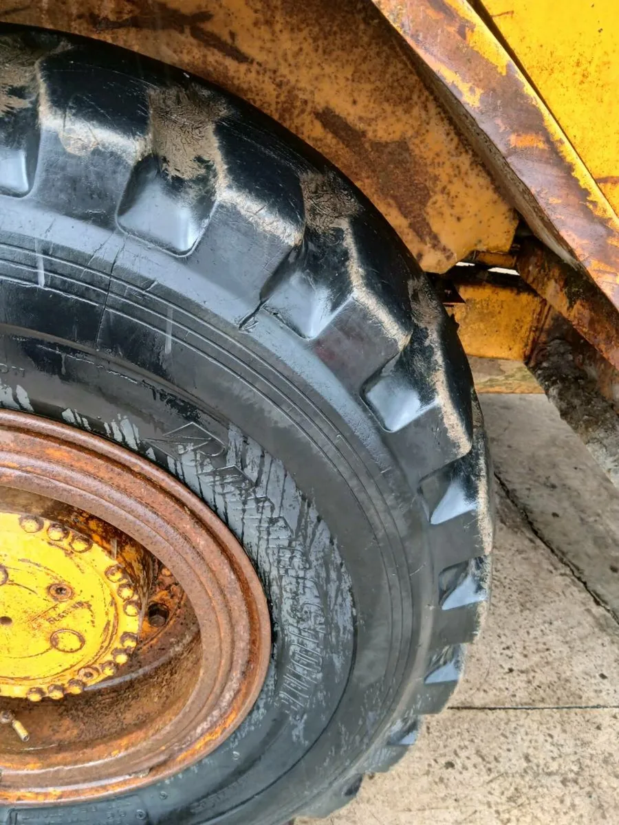 Moxy 6225B Dump Truck - Image 3