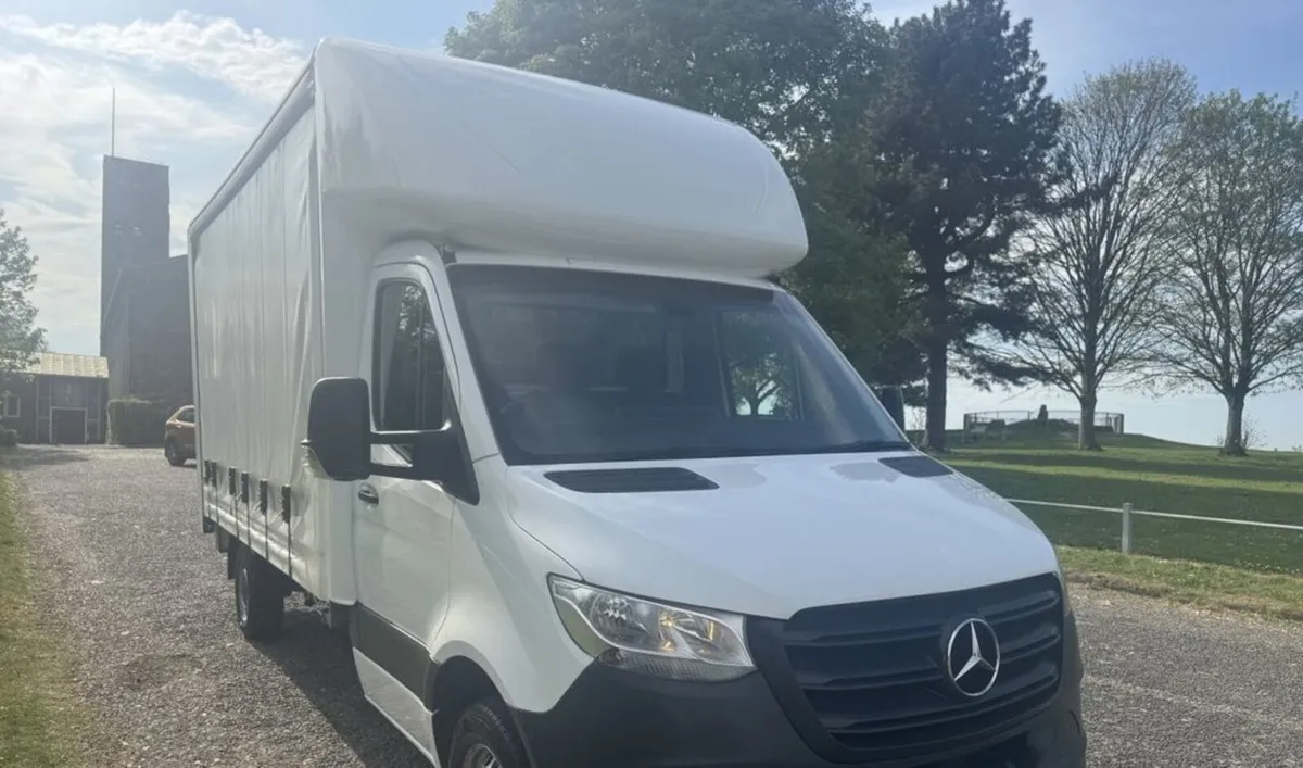 2022 MERCEDES-BENZ SPRINTER 2.0 315Cdi 3.5t. 4.2m - Image 4