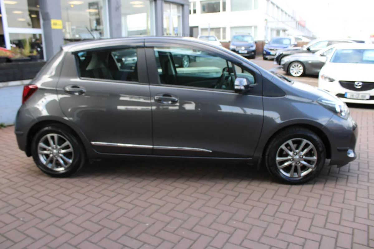 Toyota Yaris 1.0 LUNA 5DR HATCHBACK ONLY 77,000KMS - Image 3