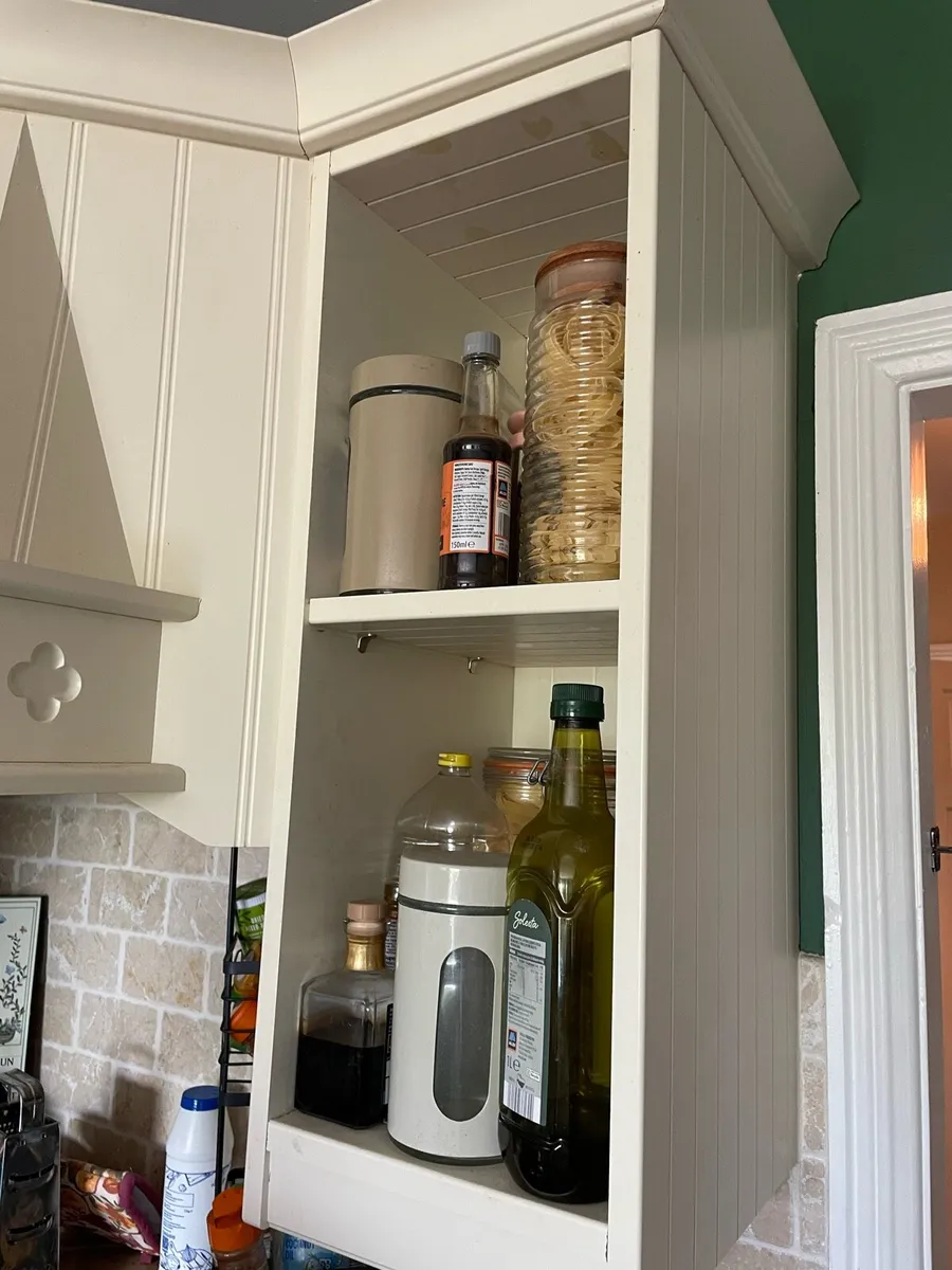 Kitchen/utility - Image 2