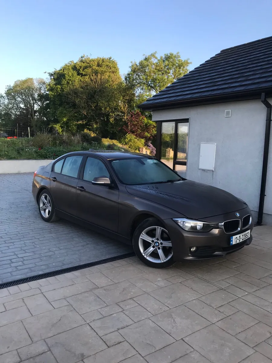 Bmw 3 series - Image 1