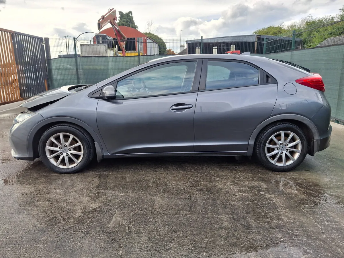 2012 Honda Civic  1.4 Petrol - Image 4