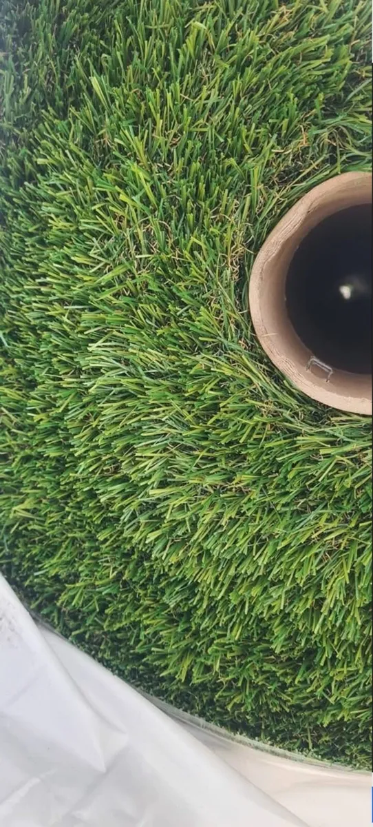 New 40MM fake grass - Image 1