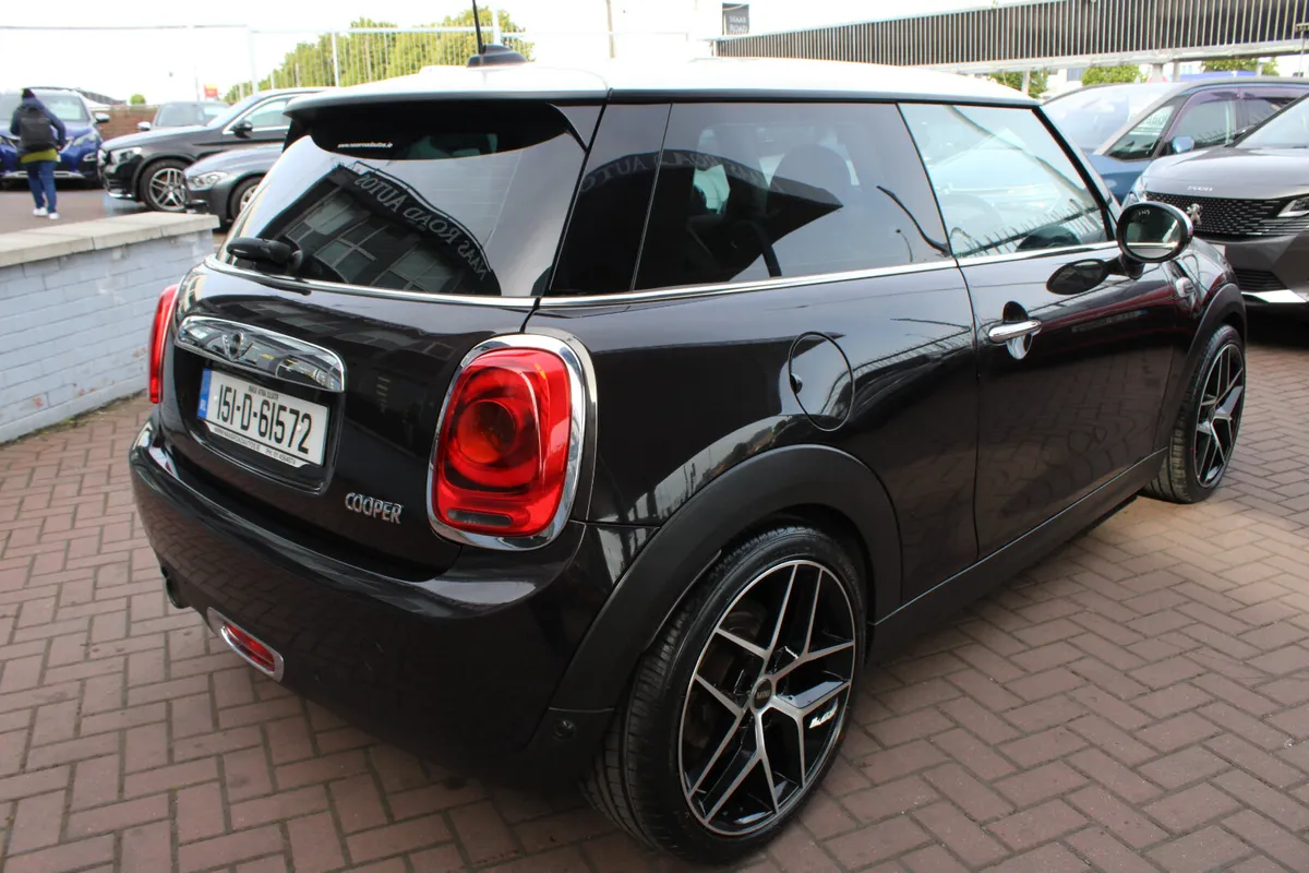 Mini Cooper 2015 - Image 4