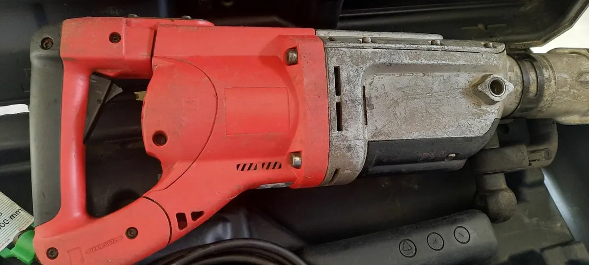 Milwaukee K950S Sds Max 2 Mode 110v - Image 4