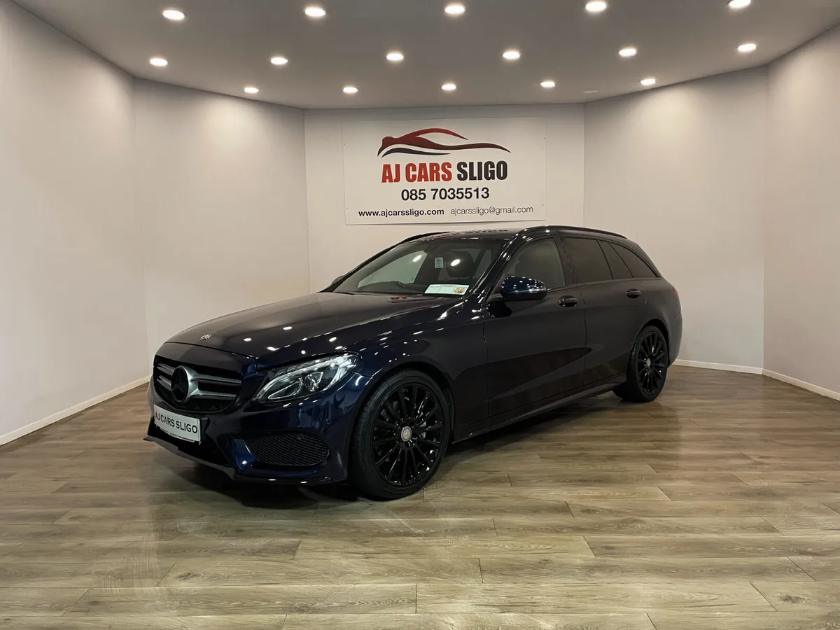 LOVELY MB C220 AMG LINE ESTATE NIGHT PACK 2018 - Image 1