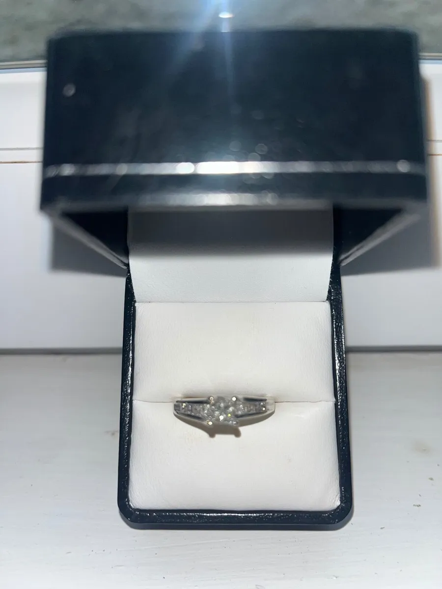 White Gold Ring - Image 3