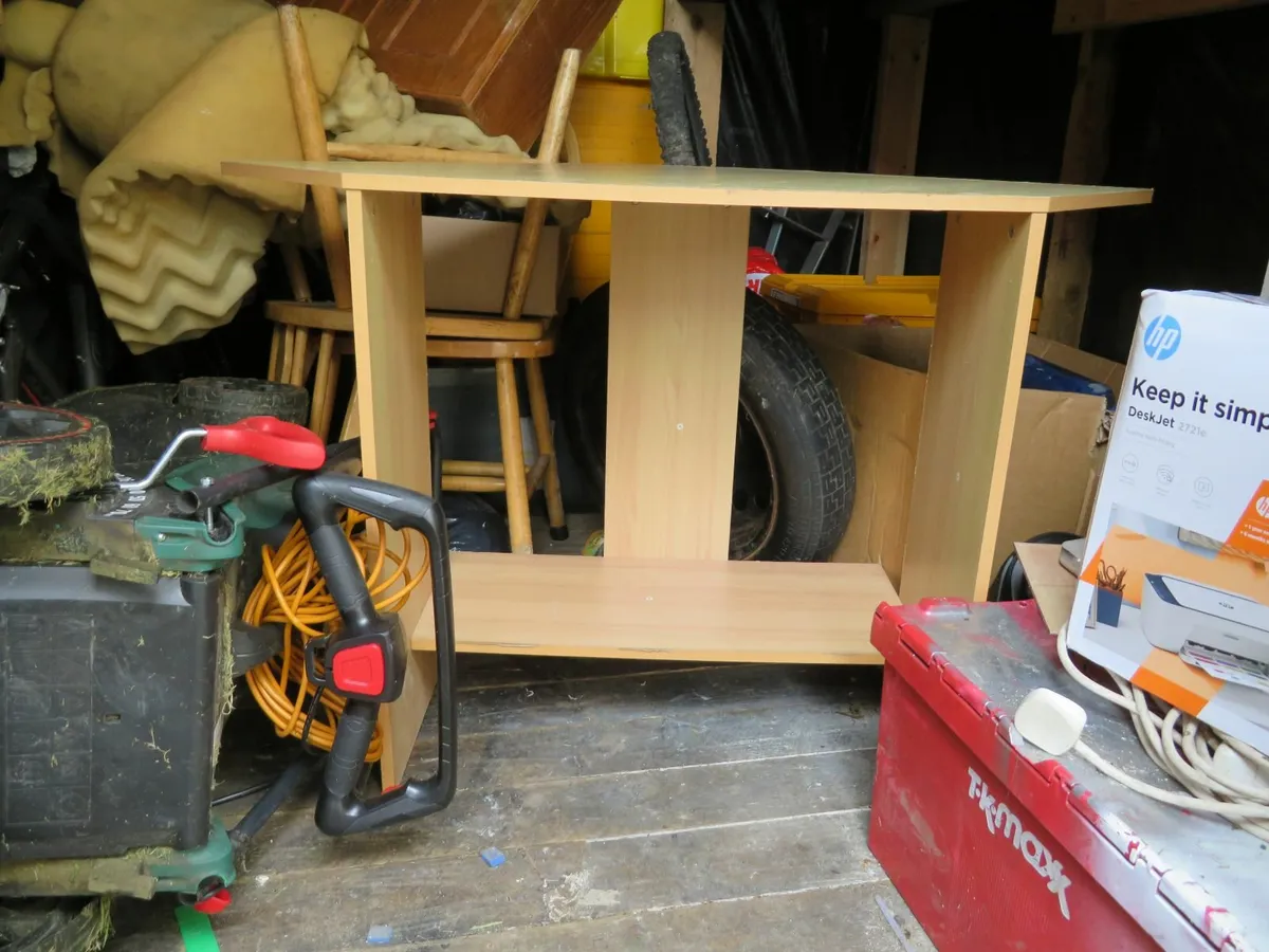 Office / Study Desk - Image 4