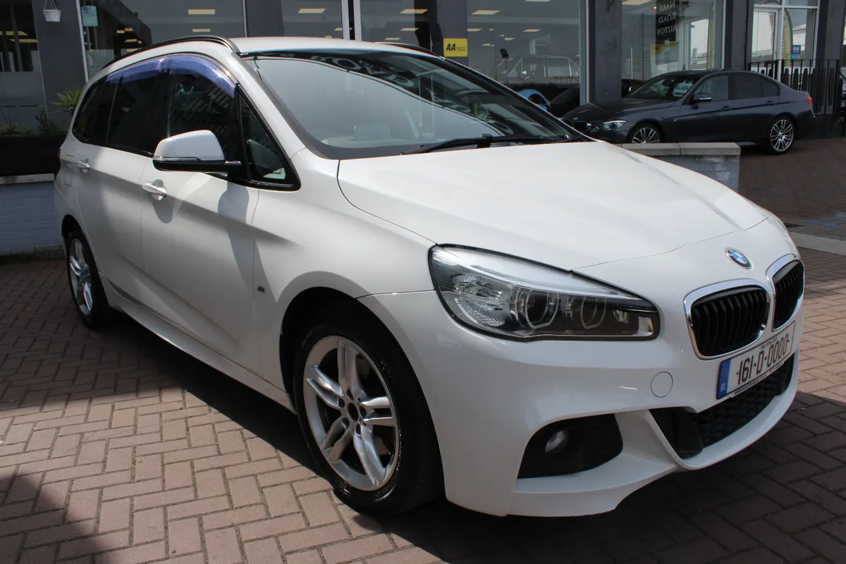 BMW 218D M-SPORT GRAND 7 SEATER AUTOMATIC MPV - Image 2