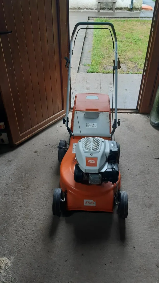 lawnmower - Image 1