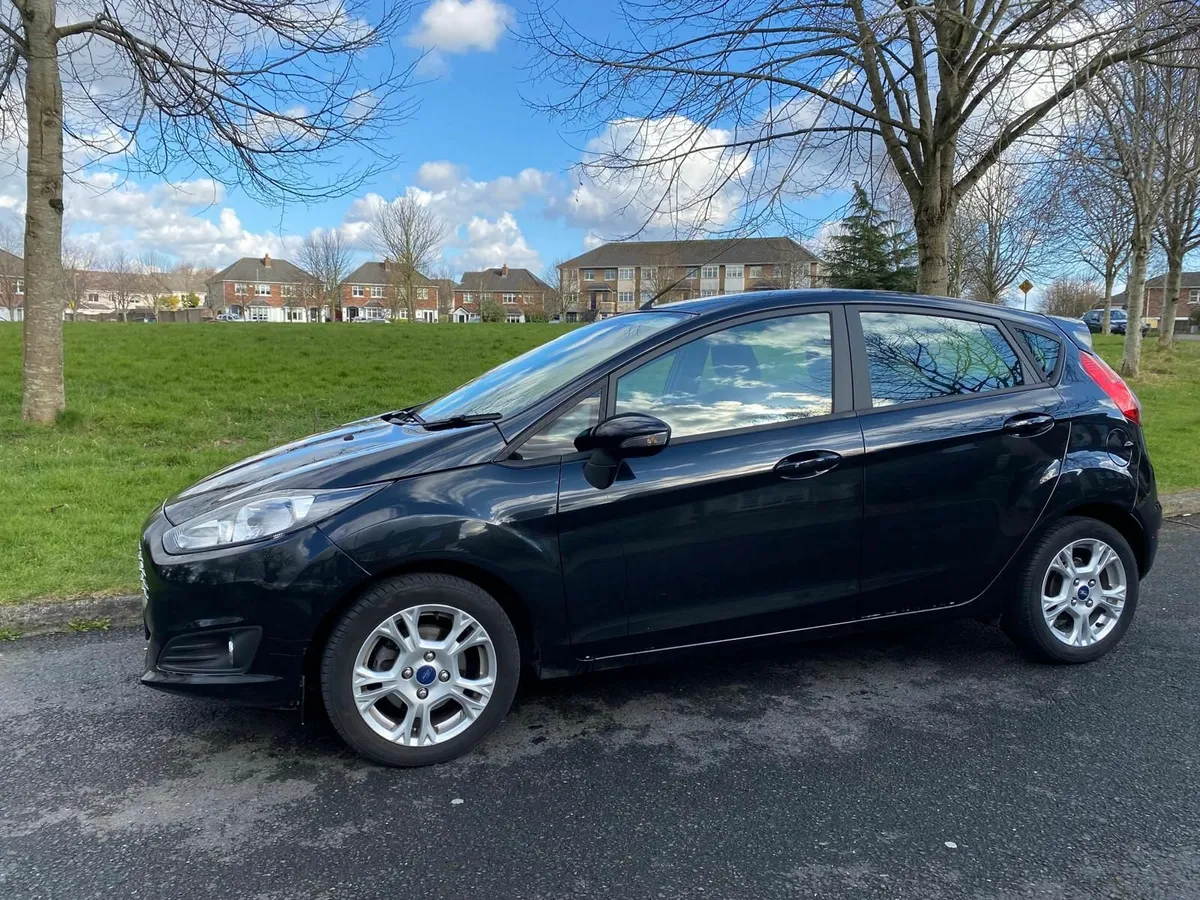Ford Fiesta 2014 - Image 1