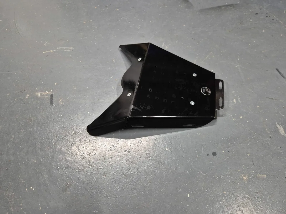 Sportrack for Aprilia Tuono - Image 3