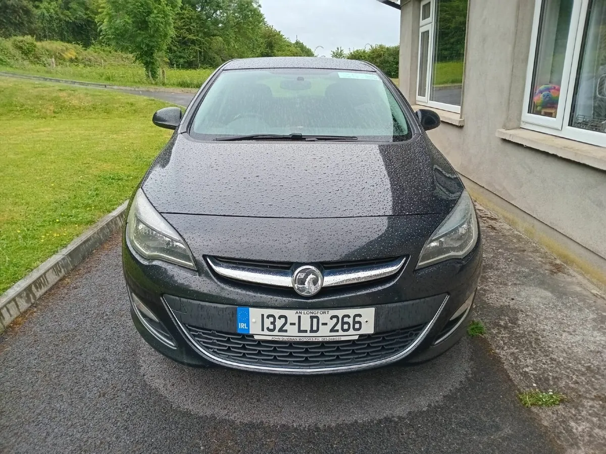 2013 Vauxhall Astra 1.7 cdti SRI ecoflex - Image 1