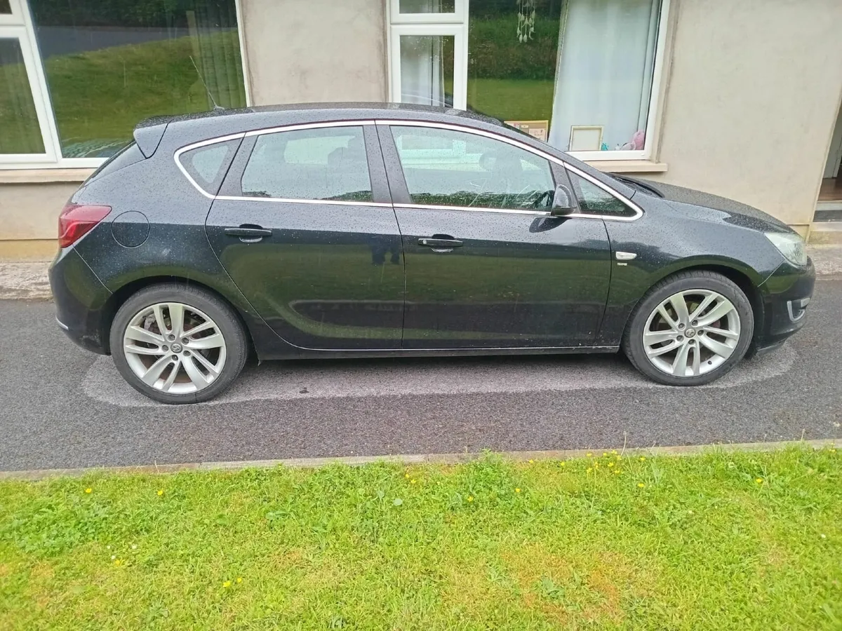 2013 Vauxhall Astra 1.7 cdti SRI ecoflex - Image 2