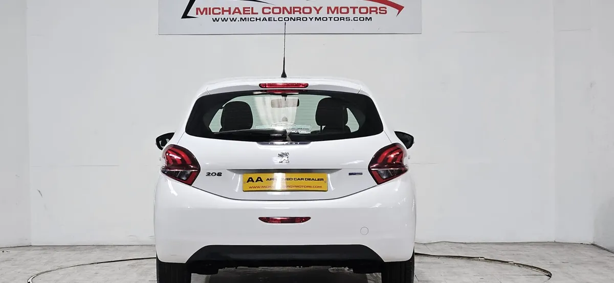 Peugeot 208 2017 - Finance Approval within 1 hour - Image 4