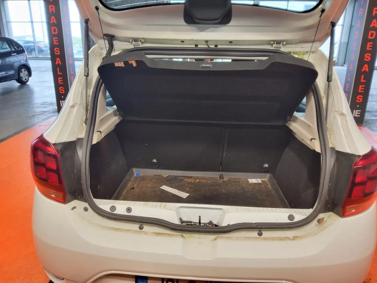Dacia Sandero 1.0 75 Alternative - Image 3