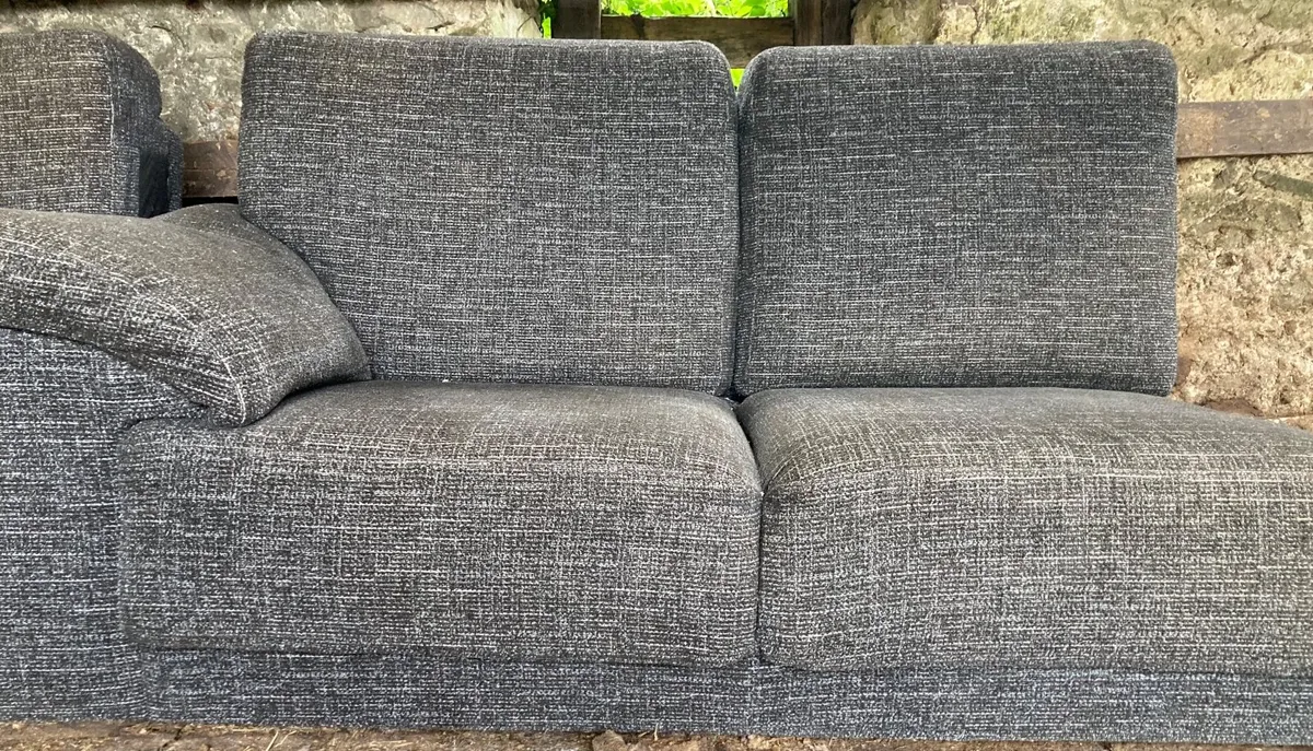 Couch - Image 3