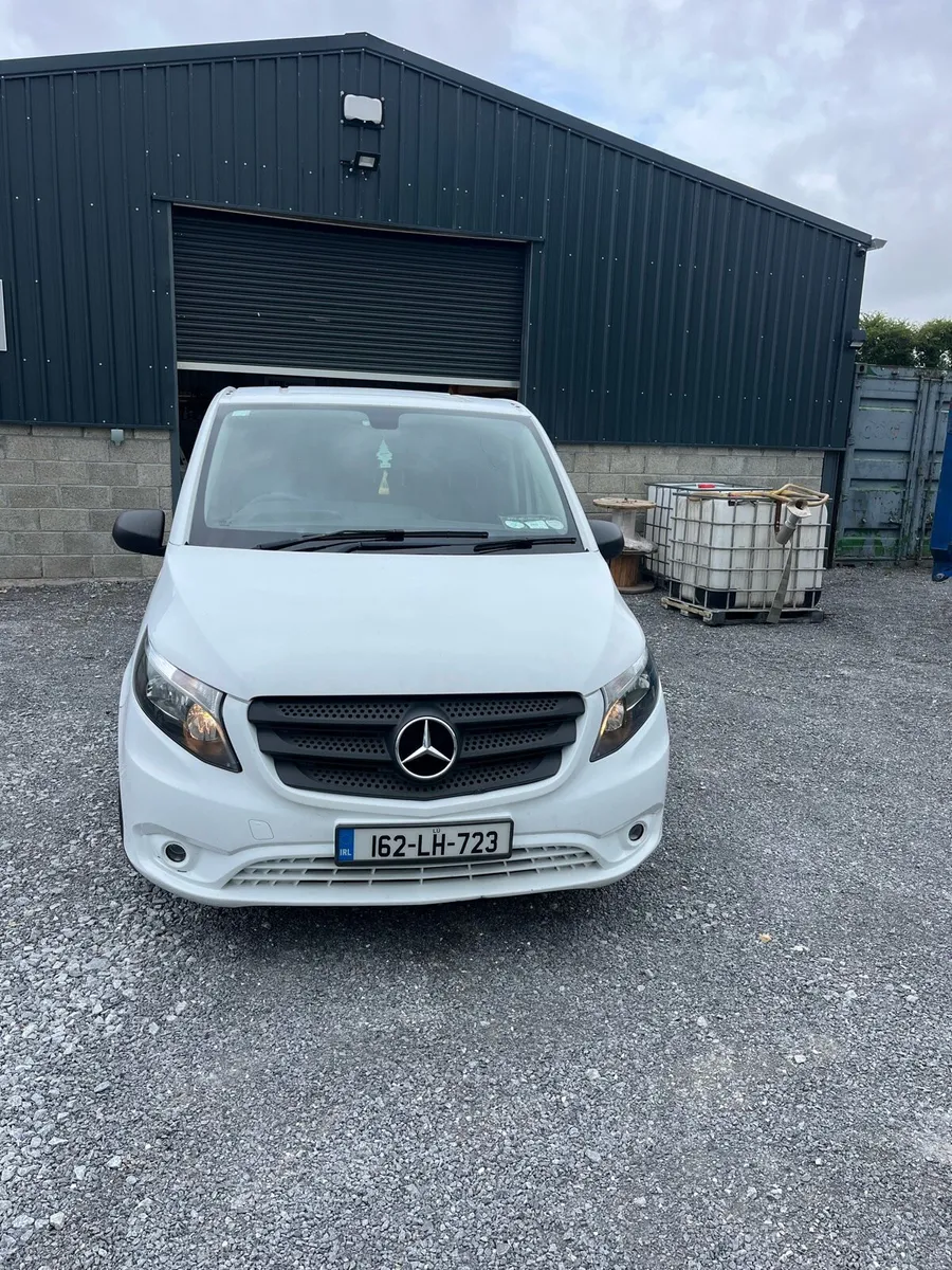 Mercedes Vito Crewcab - Image 1