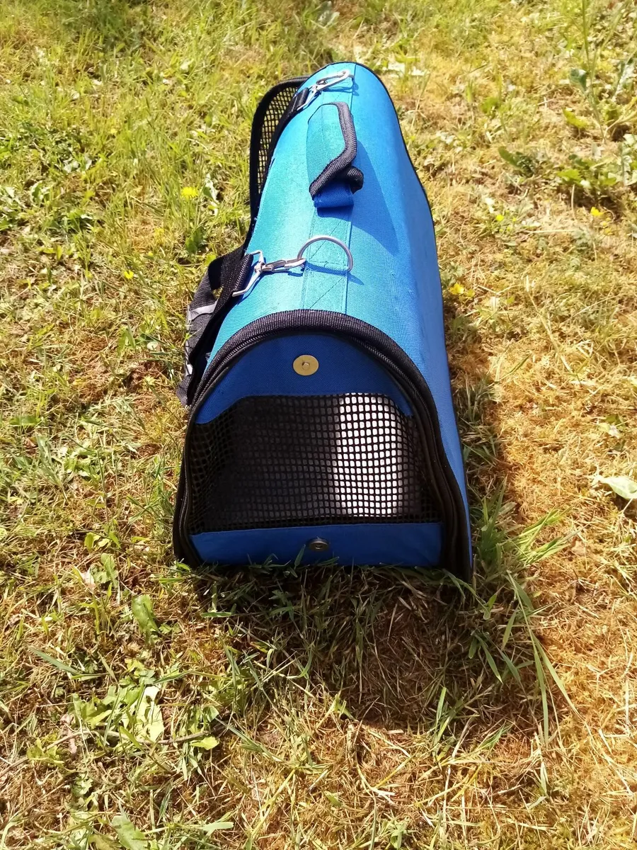 Pet carrier - Image 1