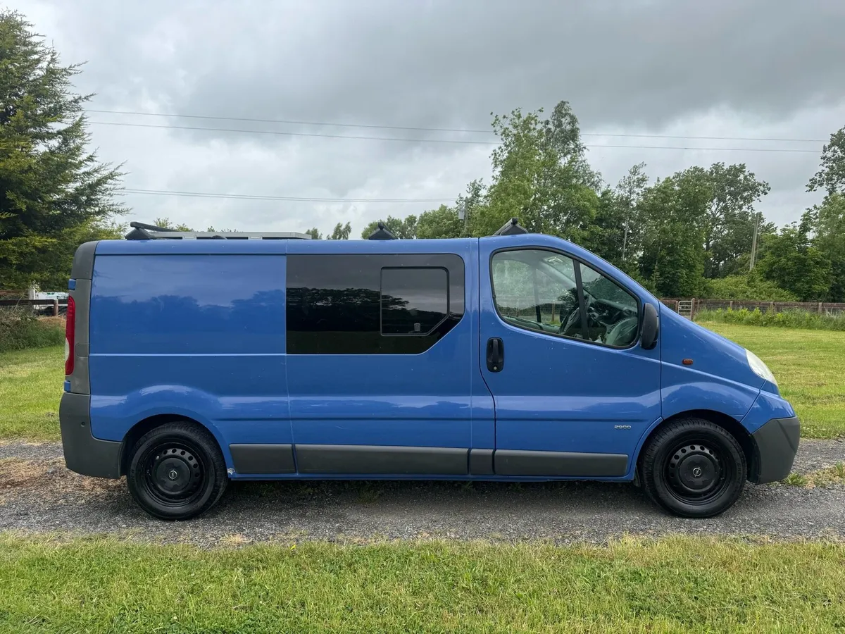 Opel vivaro camper van - Image 3