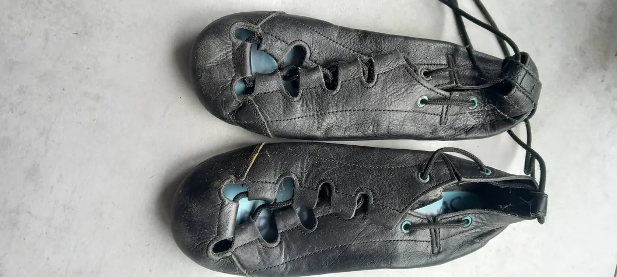 Soft Irish Dancing Shoes – Size ~2.5 (21.5cm)