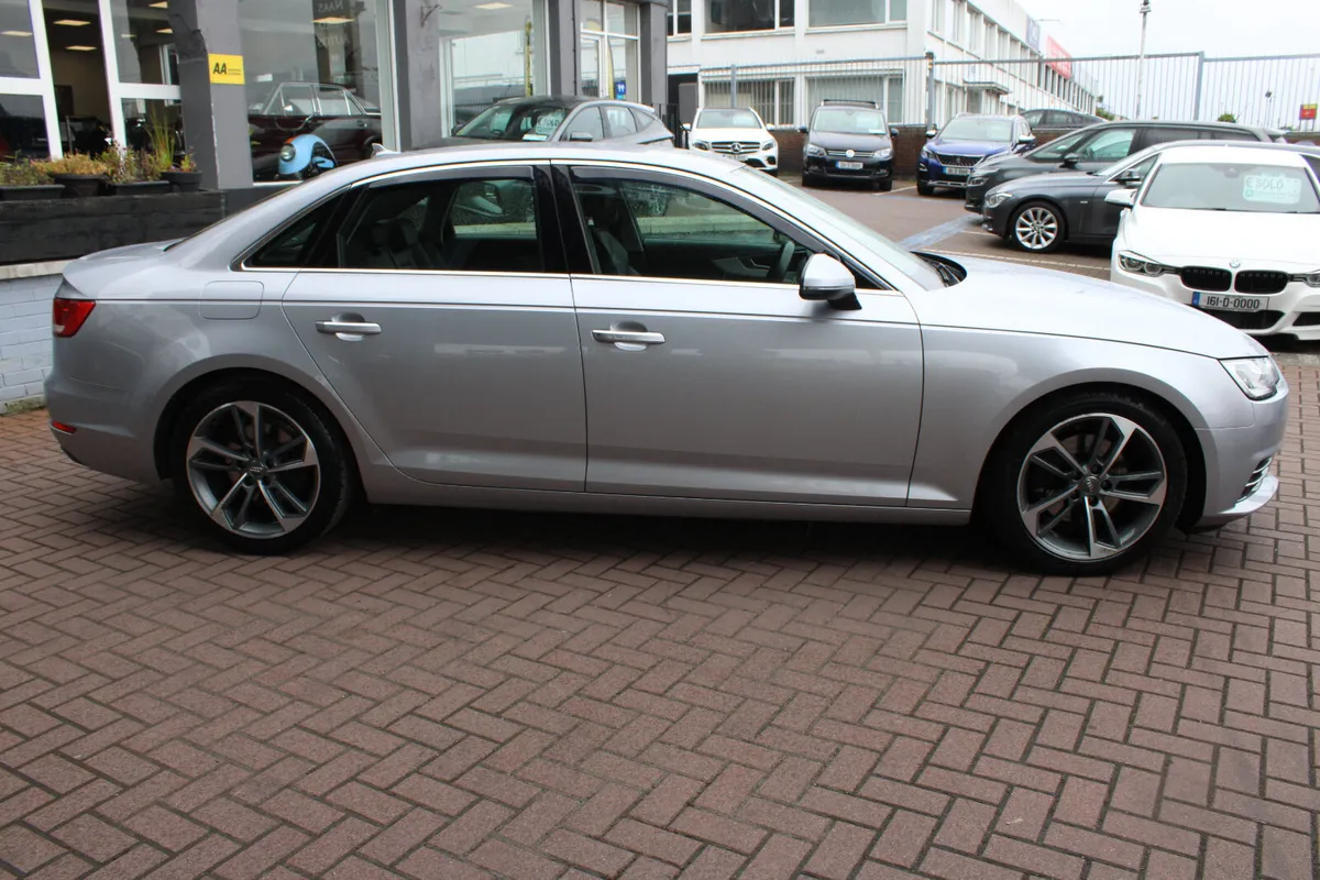 Audi A4 2,0TDI 150 BHP SE LUXURY LEATHER - Image 3