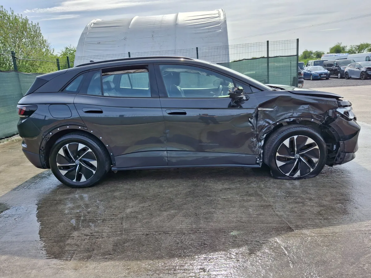 212 Volkswagen ID4  Pro 77kw  Auto - Image 3