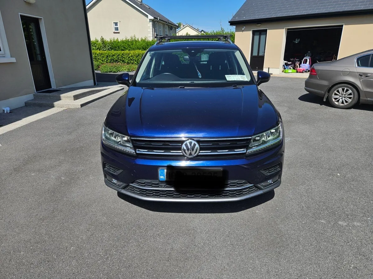 Car - Image 2