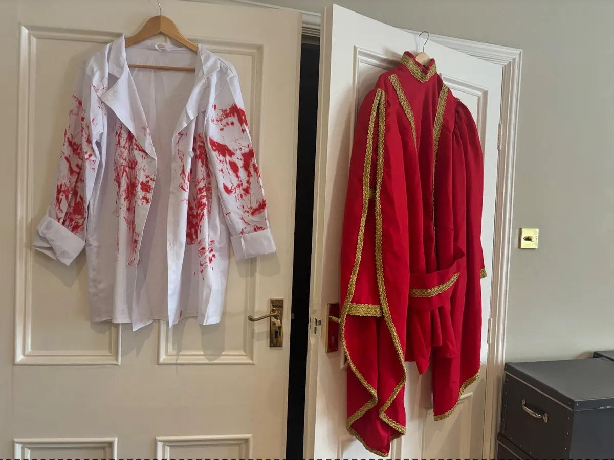 Halloween costume