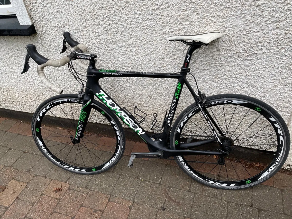 Road bicycle - Image 1