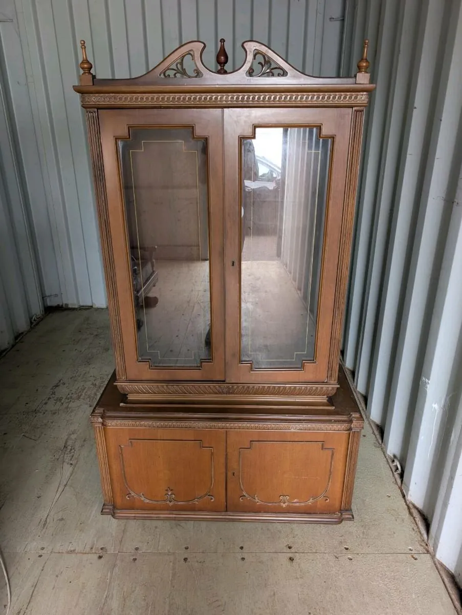 Cabinet antique - Image 1