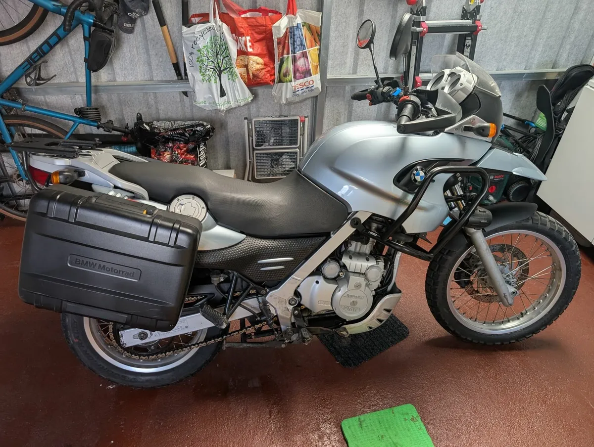 BMW F650GS Low KMs Great starter bike - Image 1