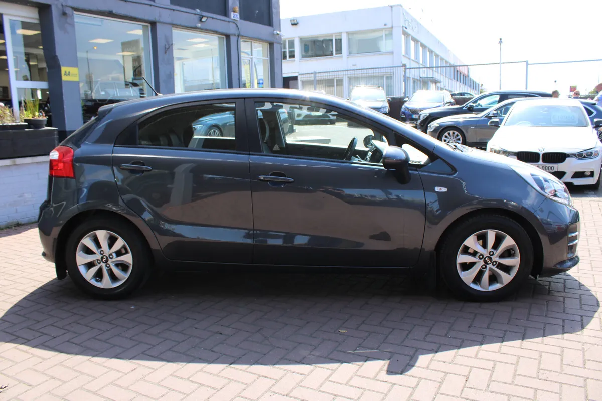 Kia Rio 2016 - Image 3