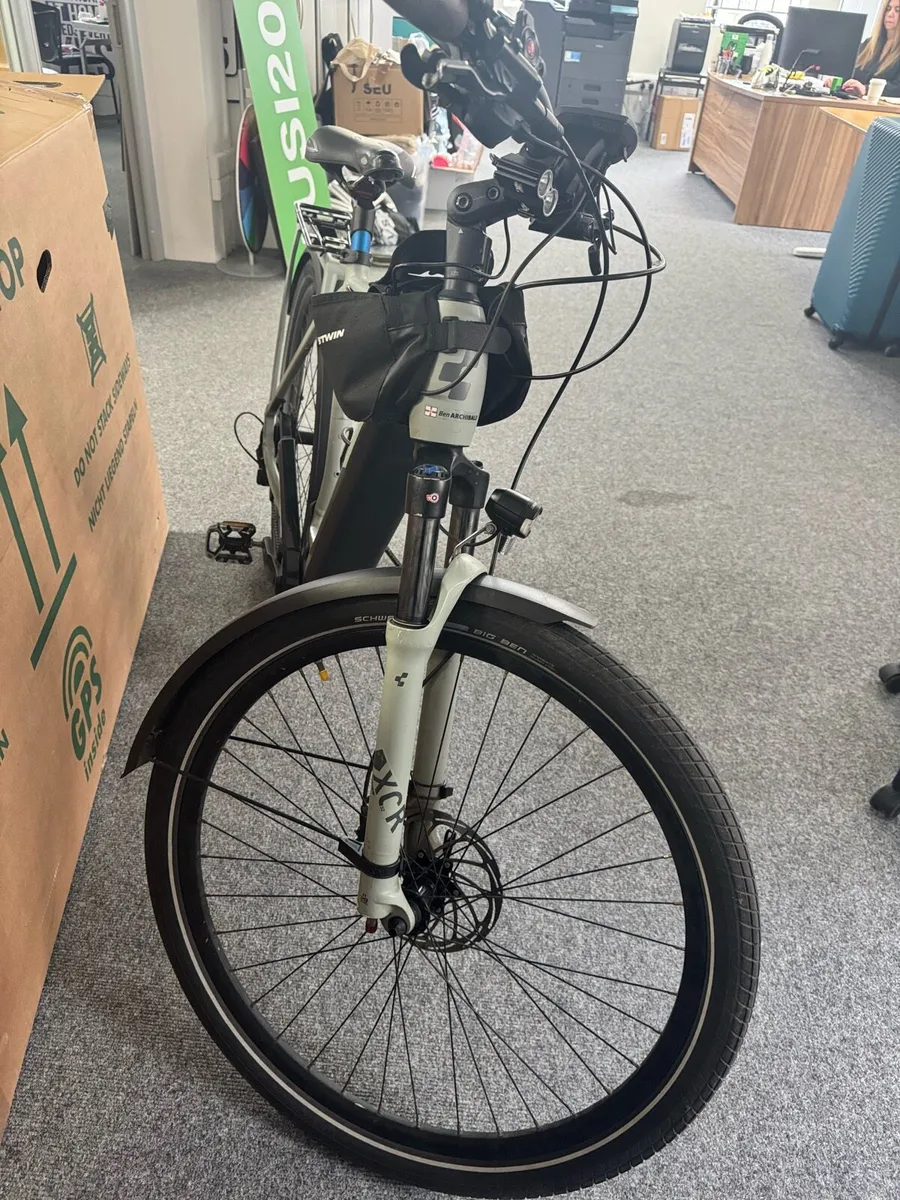 2020 Cube Kathmandu Pro 625 e-bike - Image 3