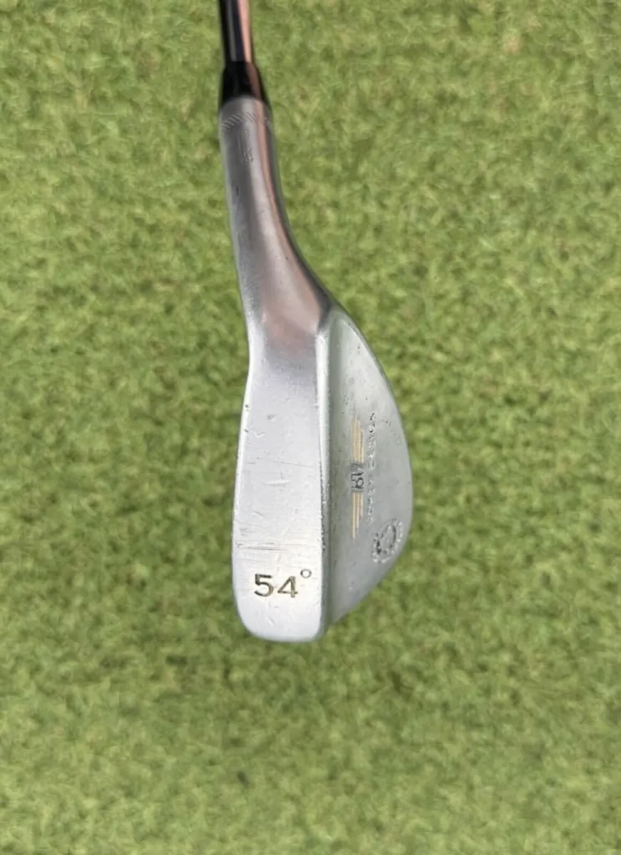 TITLEIST BV VOKEY DESIGN SPIN MILLED WEDGE SW 54° - Image 4