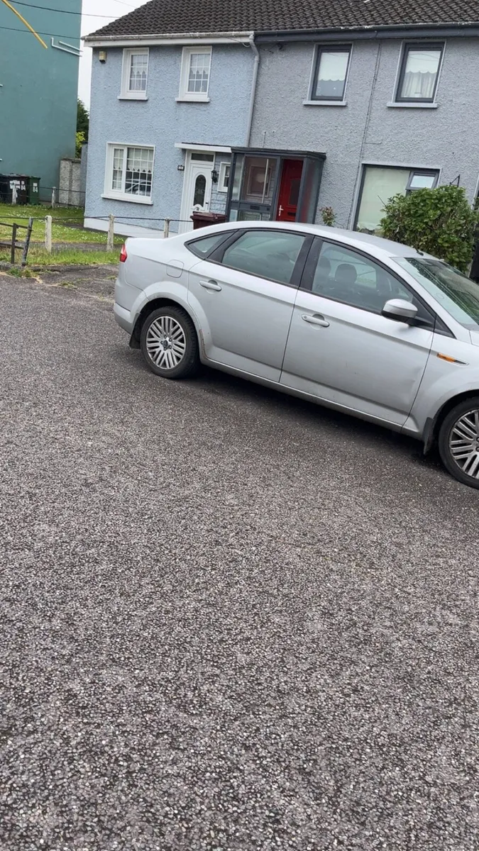Car - Image 4