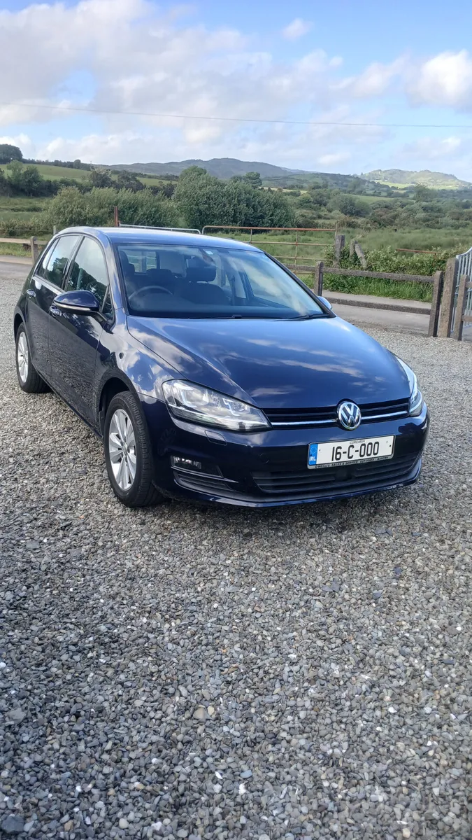 Volkswagen Golf 2016  1.2 Auto Comfortline. - Image 2