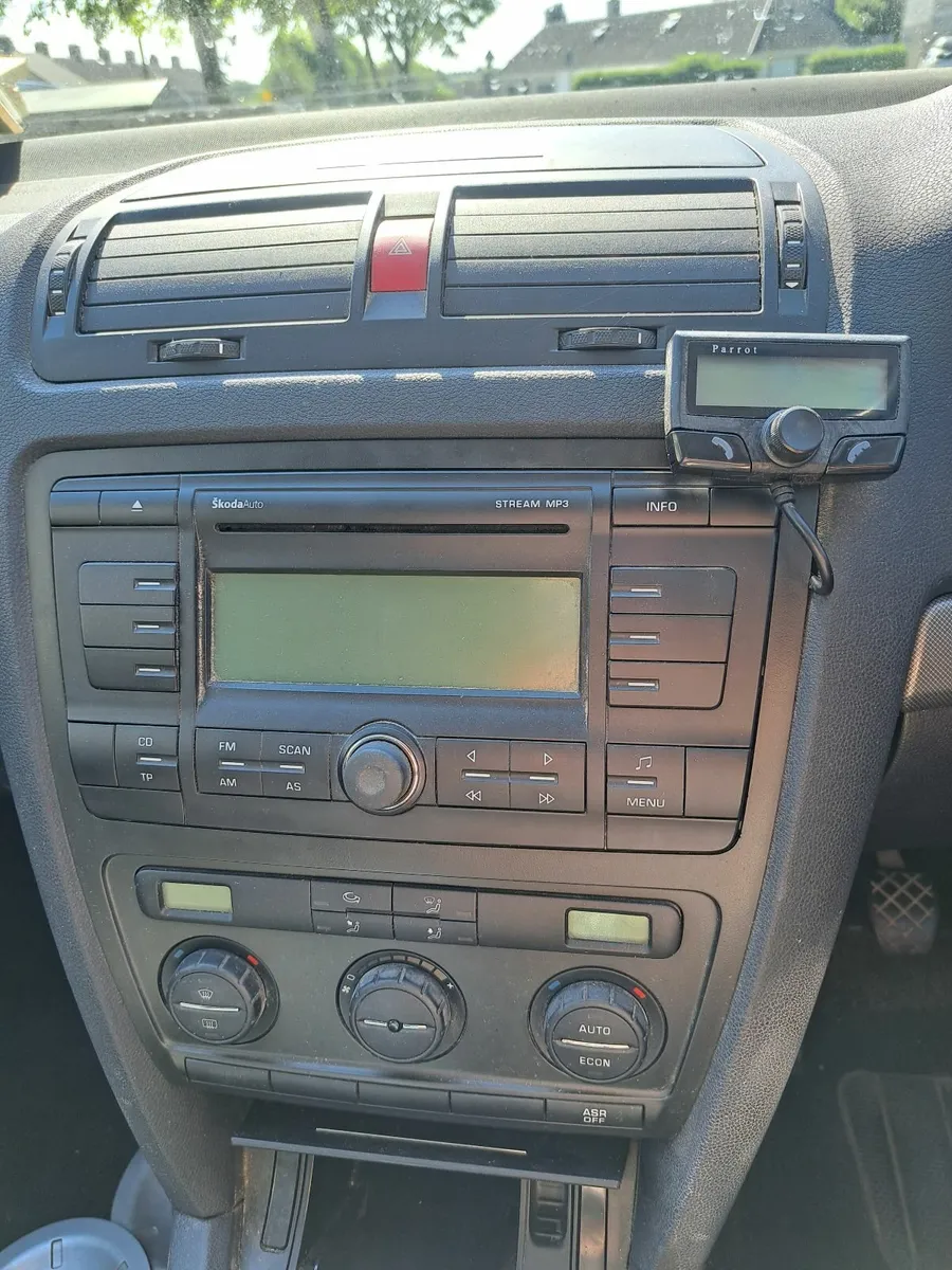 Skoda Octavia 2009 - Image 3