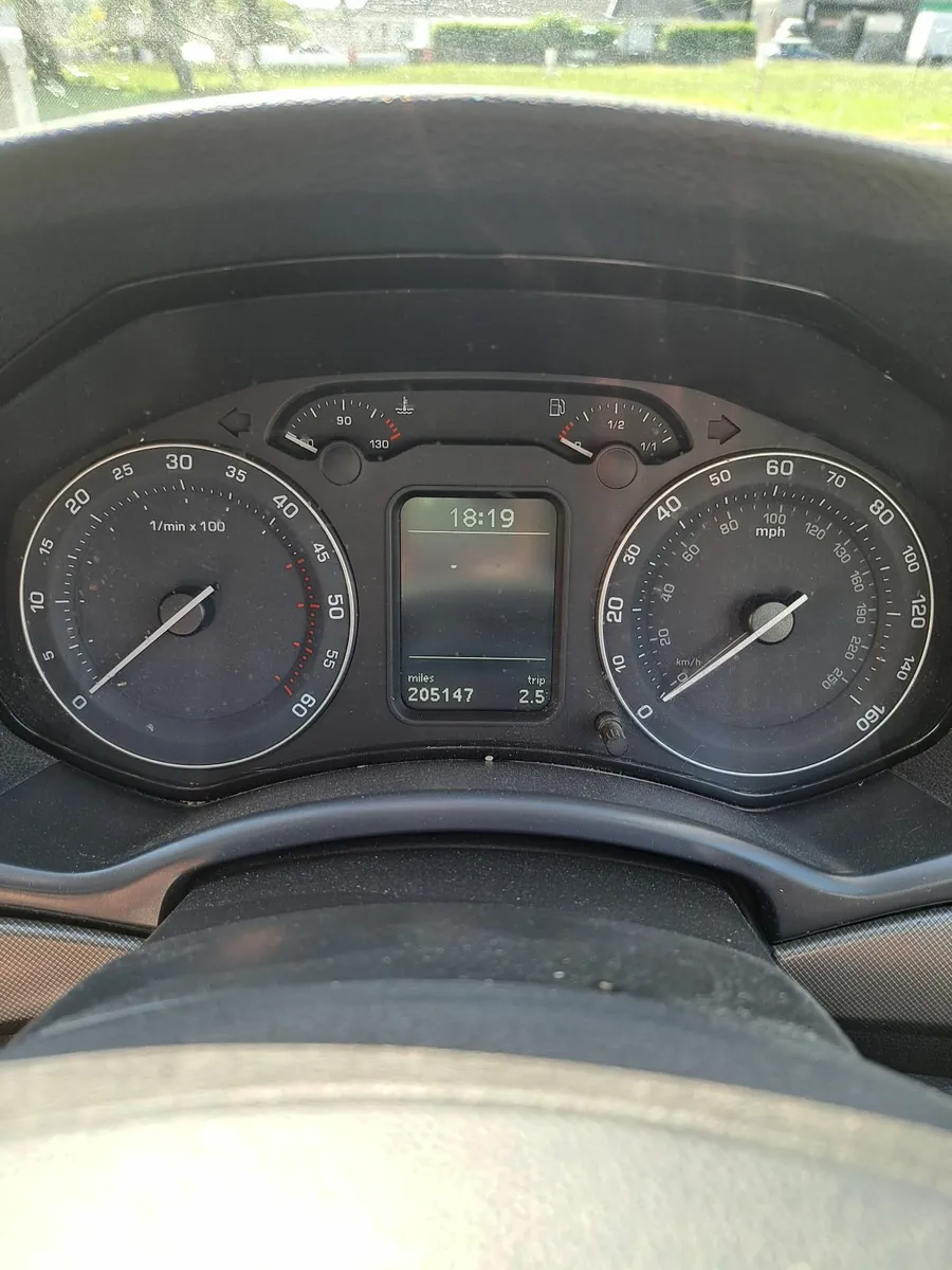 Skoda Octavia 2009 - Image 4