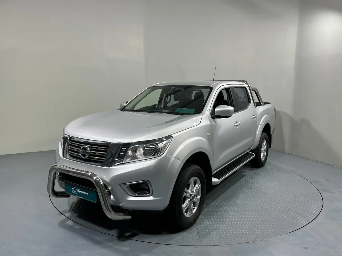 Nissa Navara 2.3 DCi Acenta 212 - Image 4