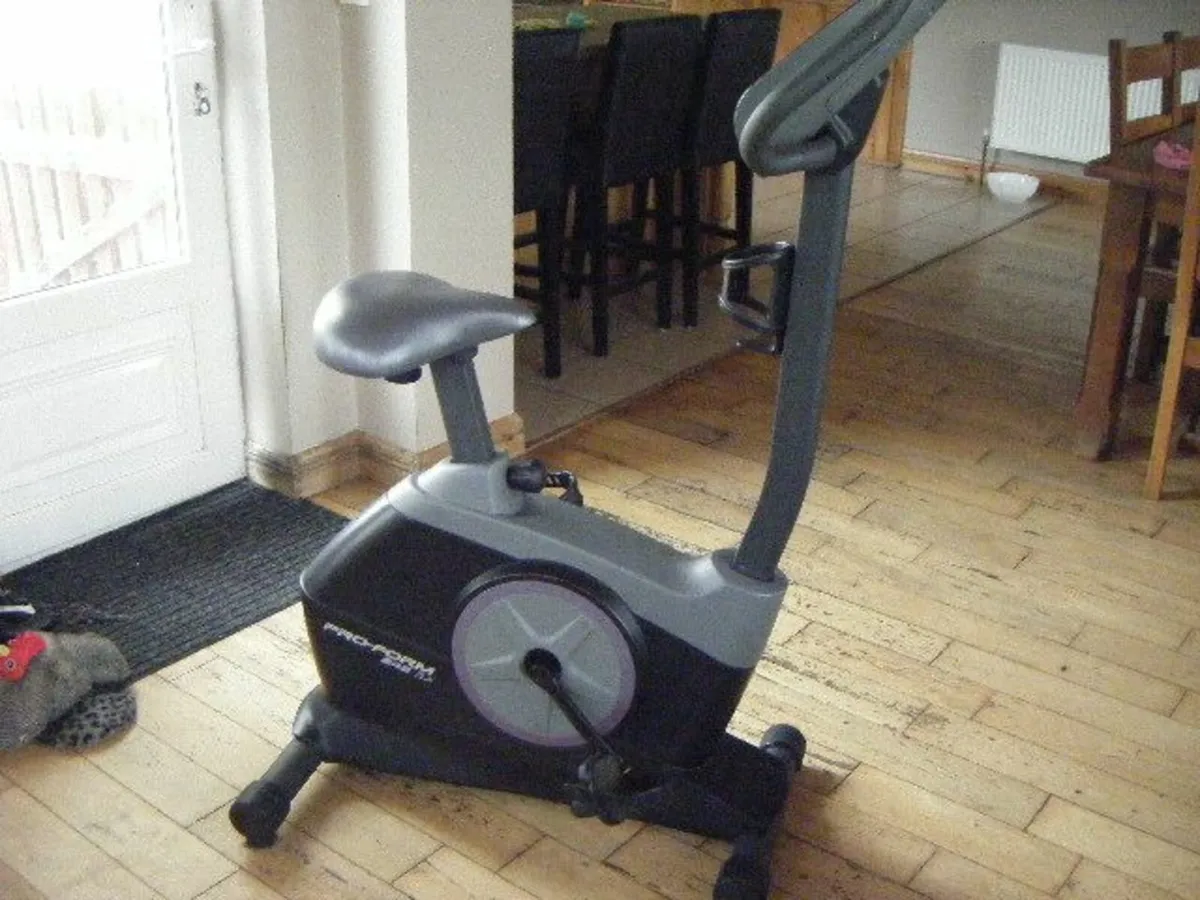 Exercise bike - Image 2